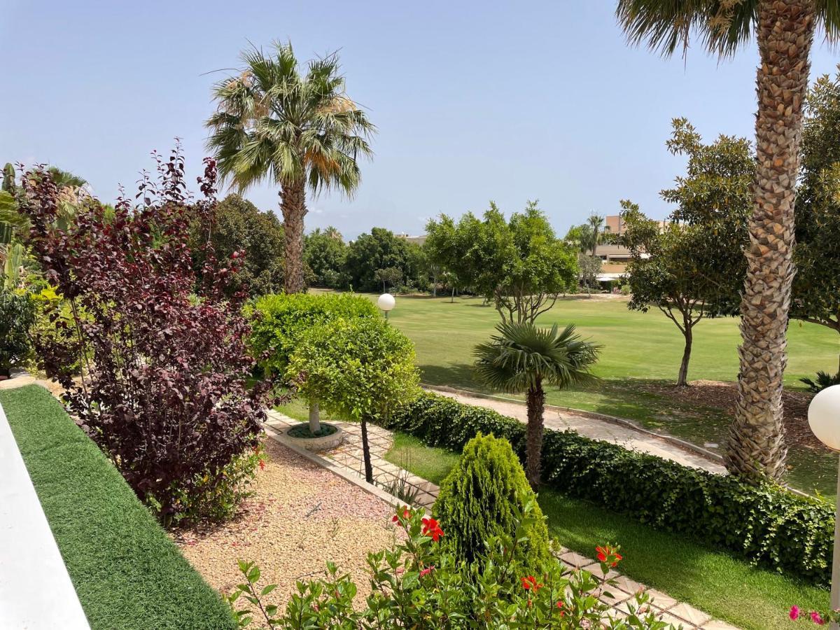Appartement Large quiet terrace, golf views à Alicante Extérieur photo
