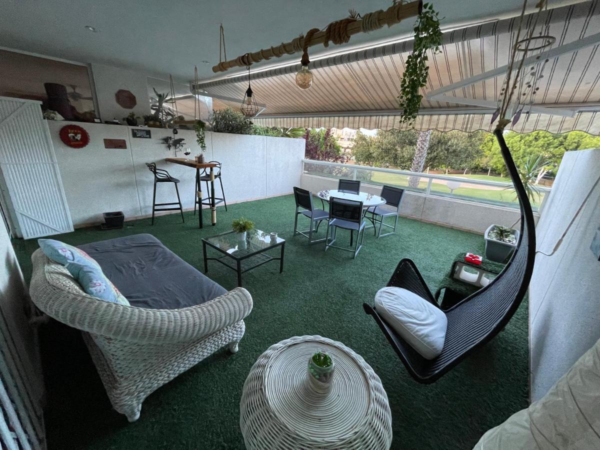 Appartement Large quiet terrace, golf views à Alicante Extérieur photo